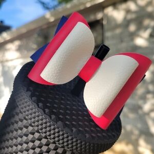 Tumbler bow straw topper